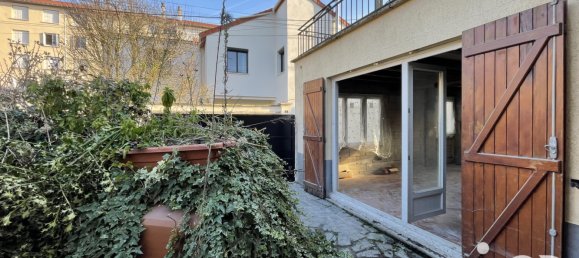 2 Schlafzimmer Wohnung in Montreuil, France, Nr. 164380 2