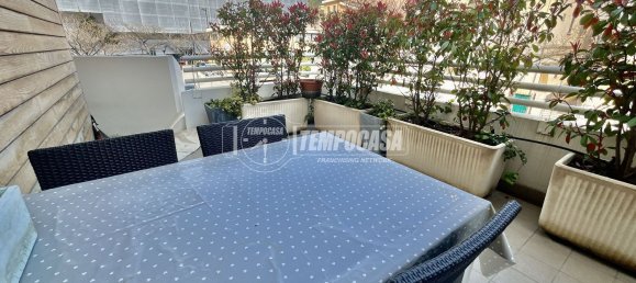 Квартира с 2 комнатами в Пескара, Италия № 43303 9