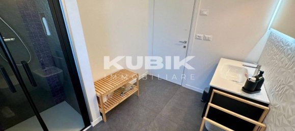 Вилла с 4 комнатами в Удине, Италия № 37360 23