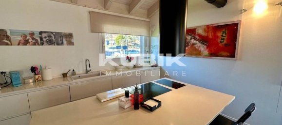 Вилла с 4 комнатами в Удине, Италия № 37360 11