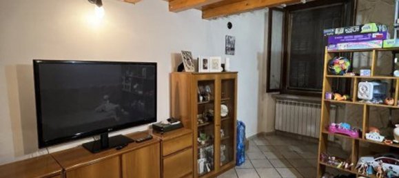 Квартира с 2 комнатами в Кассано д’Адда, Италия № 318495 2