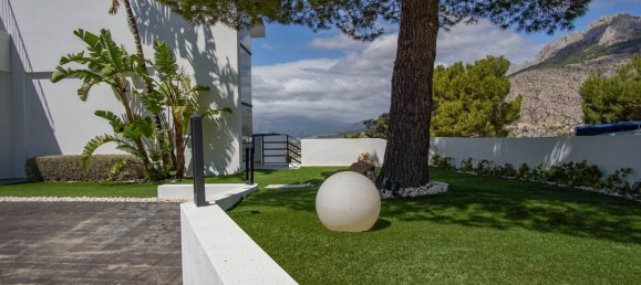 Villa de 6 dormitorios en Altea, Spain No. 133705 5