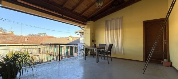 3 rooms Apartment in Stezzano, Italy No. 3410 10