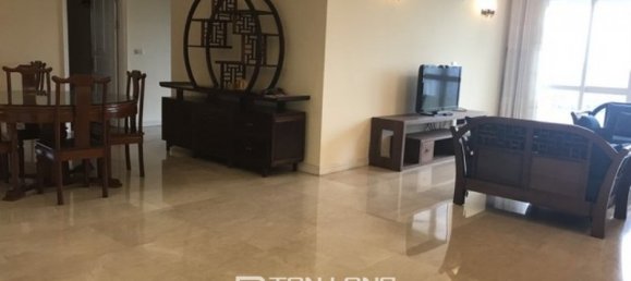 4 bedrooms Apartment in Tay Ho, Vietnam No. 1000 3