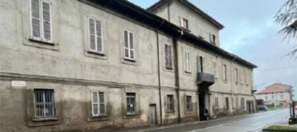 3 rooms Apartment in Merate, Italy No. 2686 47