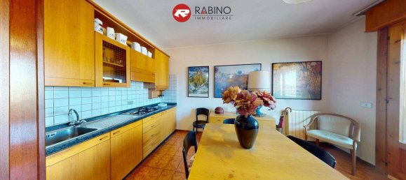 1 bedroom Apartment in Udine, Italy No. 295587 5