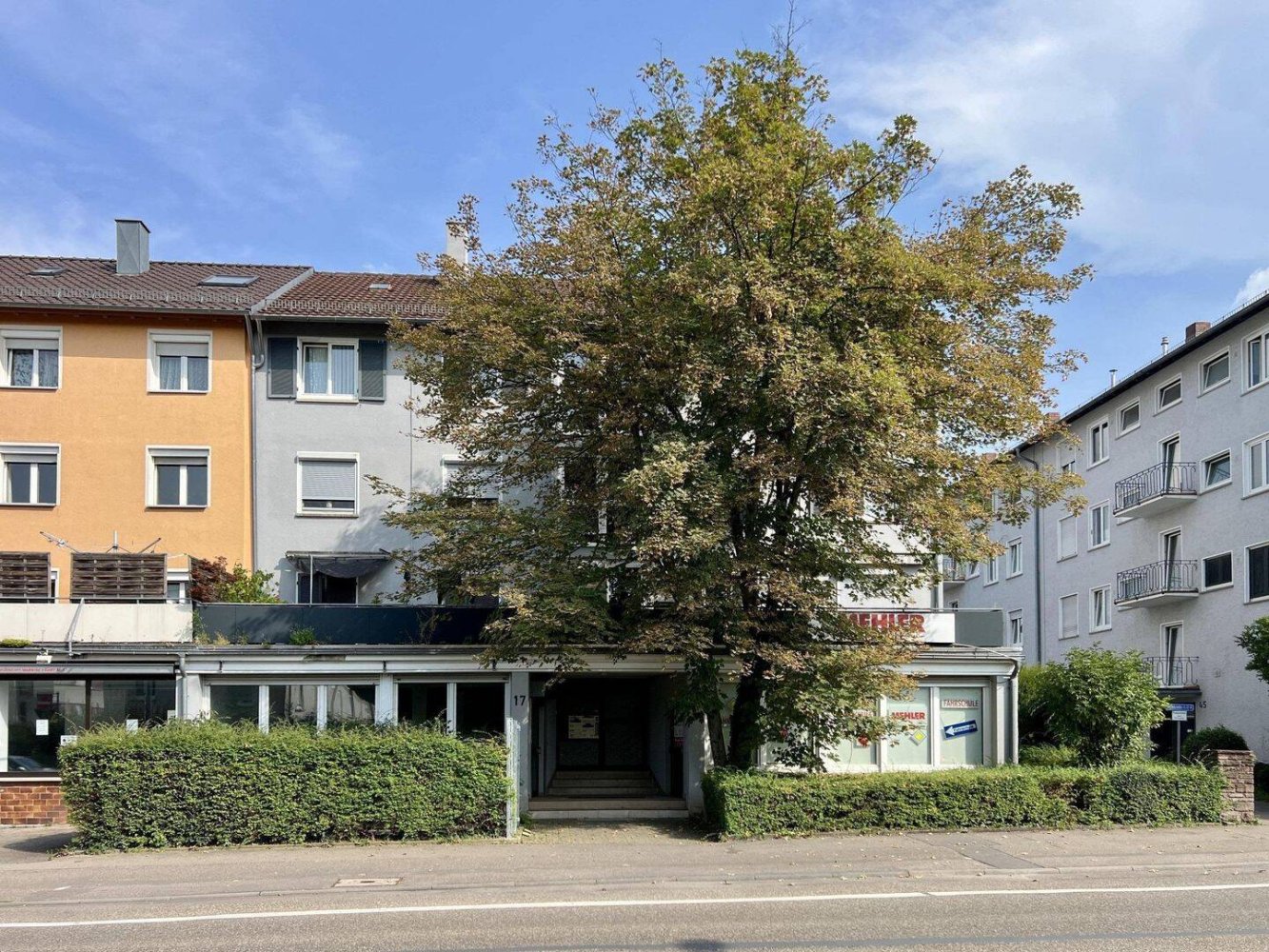 4 rooms Commercial property in Ludwigsburg, Germany No. 340234
