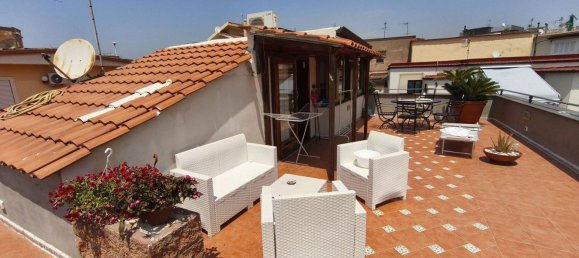 3 Schlafzimmer Wohnung in San Sebastiano al Vesuvio, Italy, Nr. 327735 6