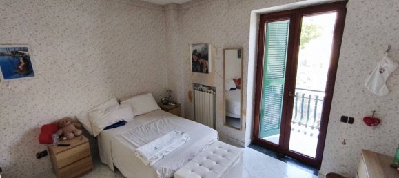 3 Schlafzimmer Wohnung in San Sebastiano al Vesuvio, Italy, Nr. 327735 7