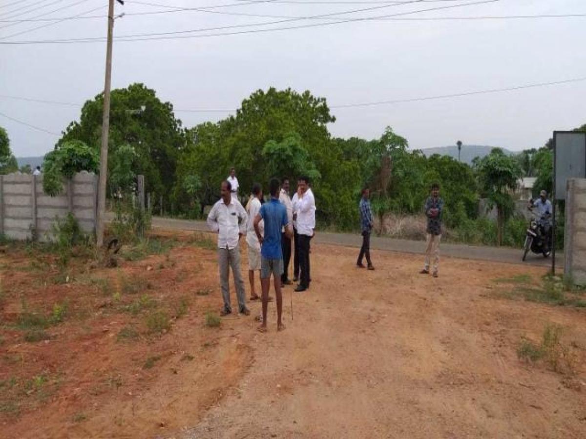  Land in Visakhapatnam, India No. 40760