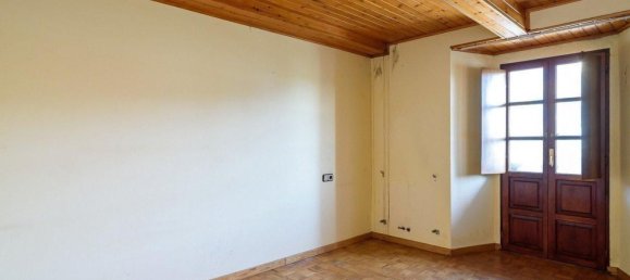 1816m² Building in Asturias, Spain No. 70133 9