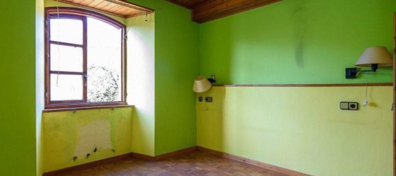 1816m² Building in Asturias, Spain No. 70133 13