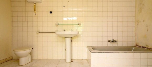 1816m² Building in Asturias, Spain No. 70133 19