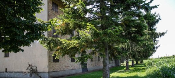 15 rooms House in Colorno, Italy No. 37027 34