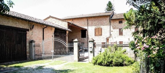 15 rooms House in Colorno, Italy No. 37027 32