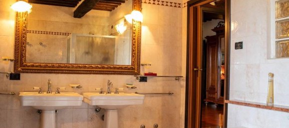 15 rooms House in Colorno, Italy No. 37027 43