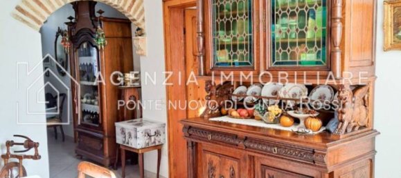 3 bedrooms Villa in Ravenna, Italy No. 147168 2