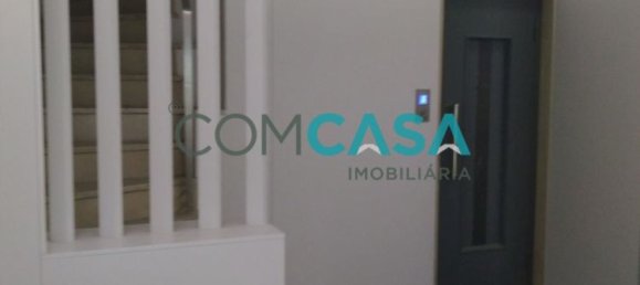 4 bedrooms Apartment in Porto, Portugal No. 78892 18