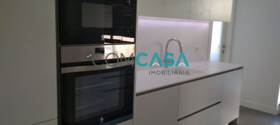 4 bedrooms Apartment in Porto, Portugal No. 78892 16