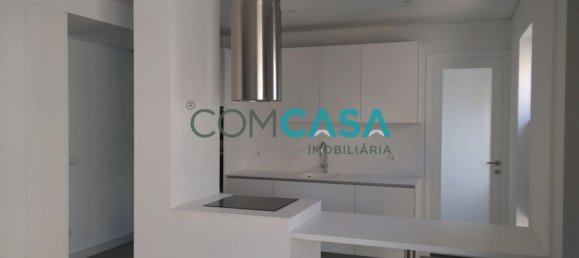 4 bedrooms Apartment in Porto, Portugal No. 78892 11