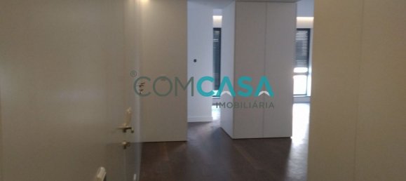 4 bedrooms Apartment in Porto, Portugal No. 78892 10