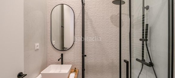 2 bedrooms Apartment in Madrid, Spain No. 82342 16