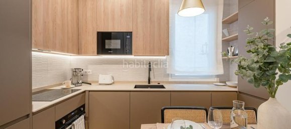 2 bedrooms Apartment in Madrid, Spain No. 82342 34