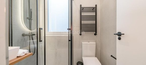 2 bedrooms Apartment in Madrid, Spain No. 82342 11