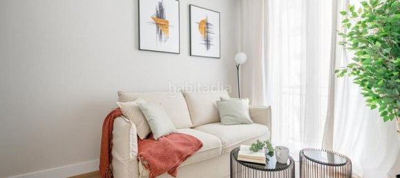 2 bedrooms Apartment in Madrid, Spain No. 82342 20