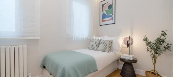 2 bedrooms Apartment in Madrid, Spain No. 82342 23