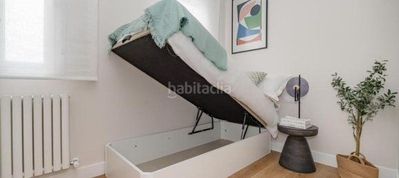 2 bedrooms Apartment in Madrid, Spain No. 82342 25