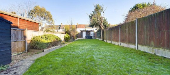 3 bedrooms House in Gillingham, United Kingdom No. 13813 3