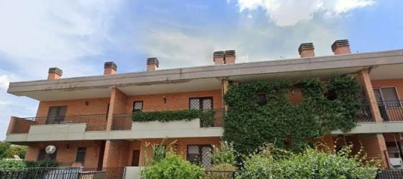 Дом с 5 спальнями в Рим, Италия № 370324 3