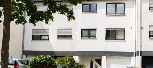 5-Zimmer Stadthaus in Offenbach, Germany, Nr. 245075 2