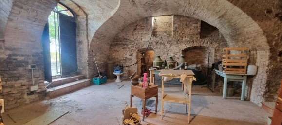 26 bedrooms House in Moncalvo, Italy No. 312725 16