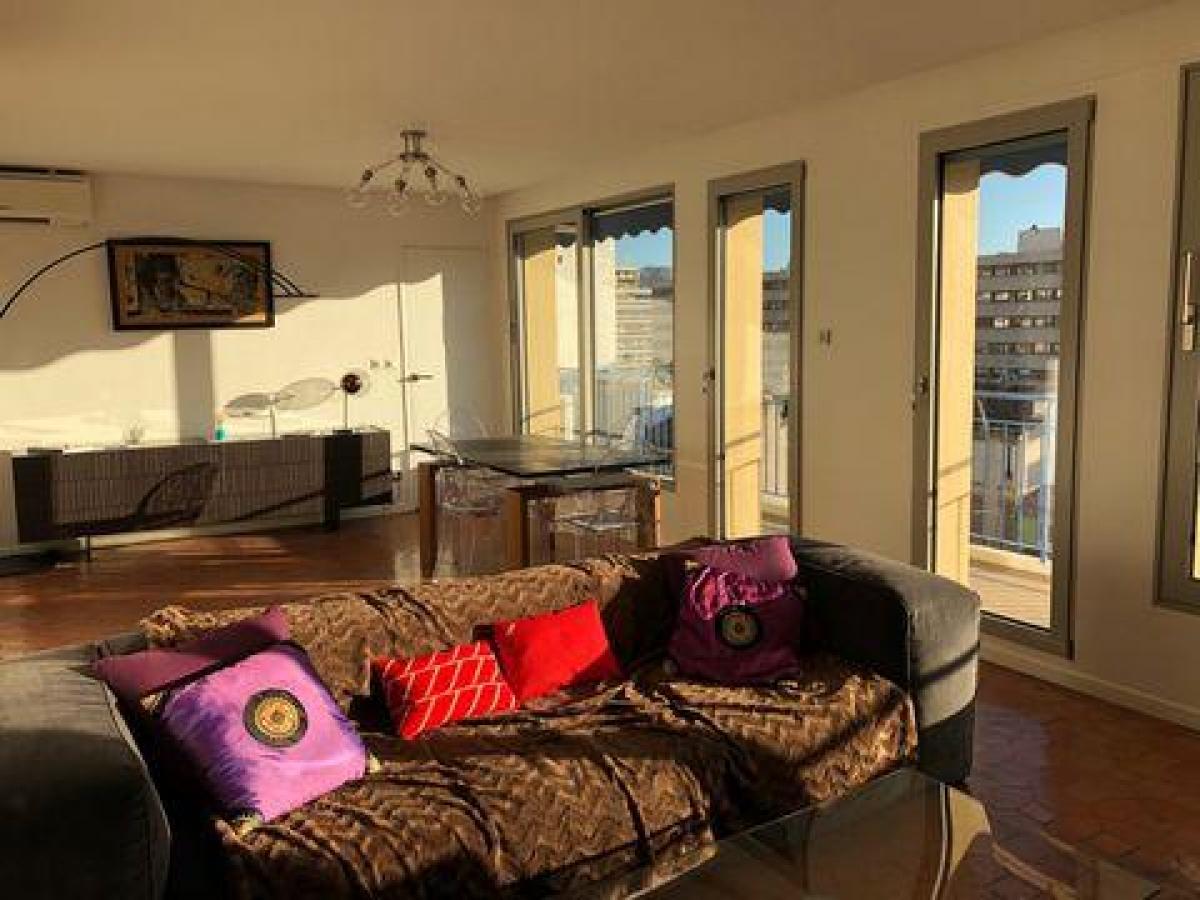 3 Schlafzimmer Eigentumswohnung in Marseille, France, Nr. 14218