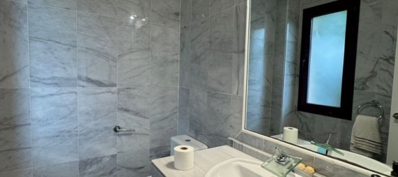 5 Schlafzimmer Haus in Estepona, Spain, Nr. 139718 16