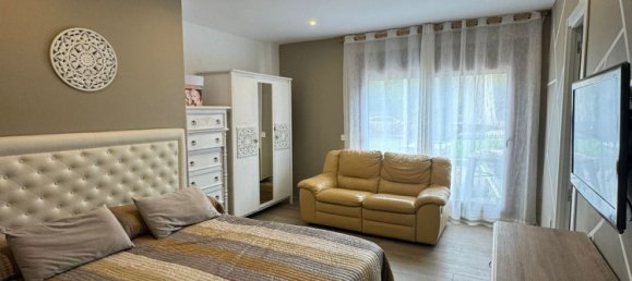 5 Schlafzimmer Haus in Estepona, Spain, Nr. 139718 8