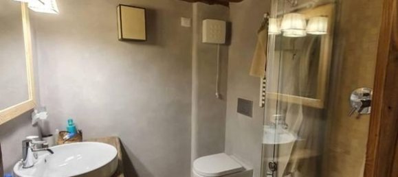 3 bedrooms Apartment in La Salle, Italy No. 81569 10