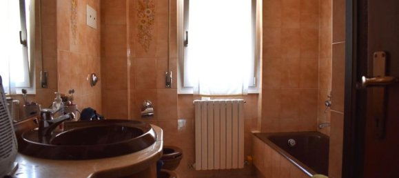 Вилла с 7 комнатами в Лекко, Италия № 162099 24