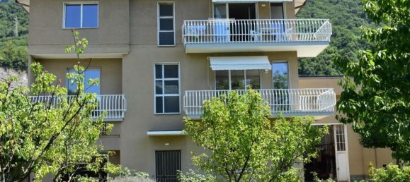 Вилла с 7 комнатами в Лекко, Италия № 162099 2