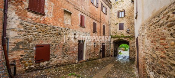 4 rooms Duplex in Savignano sul Panaro, Italy No. 301966 17