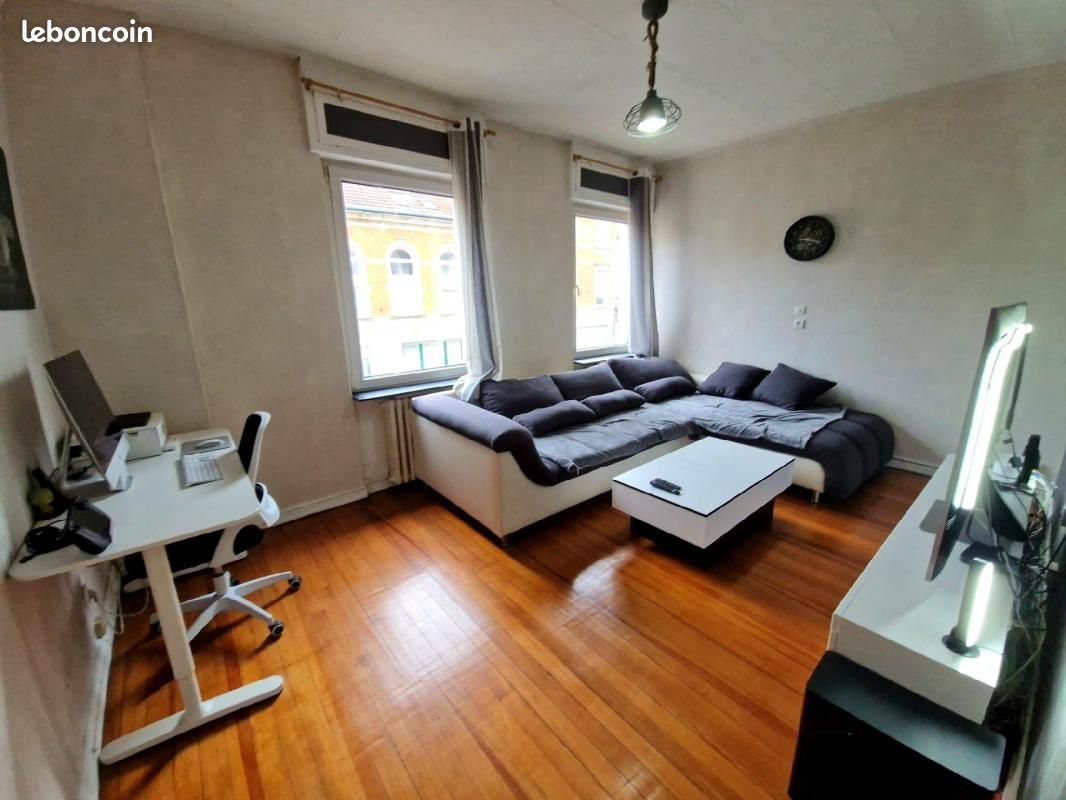 3 bedrooms Apartment in Sarreguemines, France No. 213523