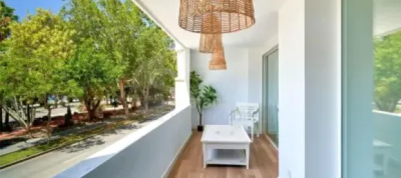 4 bedrooms Apartment in Malaga, Spain No. 48829 2