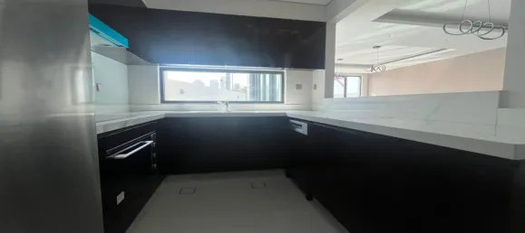 5 dormitorios adosado en alquiler en DAMAC Hills (Akoya by DAMAC), Dubai, UAE № 108526 3