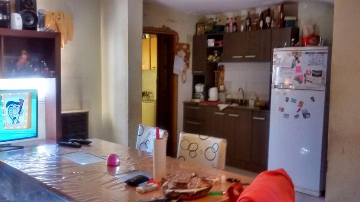 2 bedrooms House in Buenos Aires, Argentina No. 97717