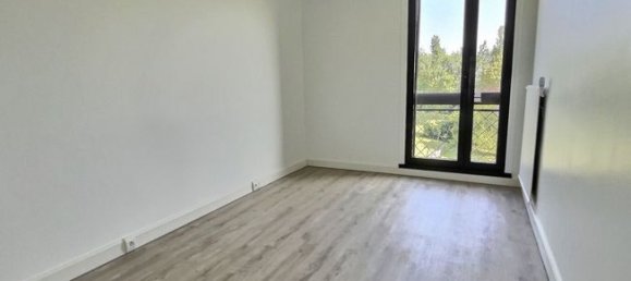 2 Schlafzimmer Wohnung in Neuilly-Plaisance, France, Nr. 314139 2