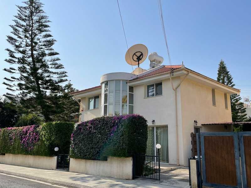 4 غرف نوم منزل في Agios Athanasios, Cyprus رقم 7337