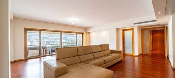 4 bedrooms Apartment in Braga, Portugal No. 214190 2