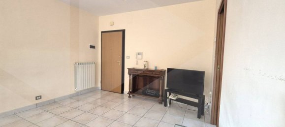 3 rooms Apartment in Pescara, Italy No. 20508 9